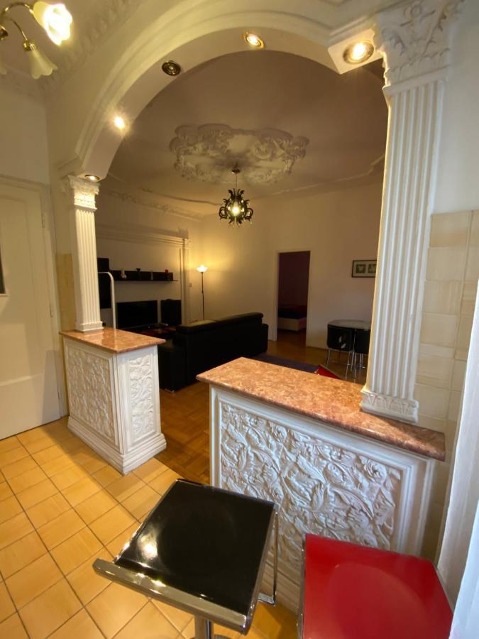 Promenade Guesthouse Near The Danube Будапеща Екстериор снимка