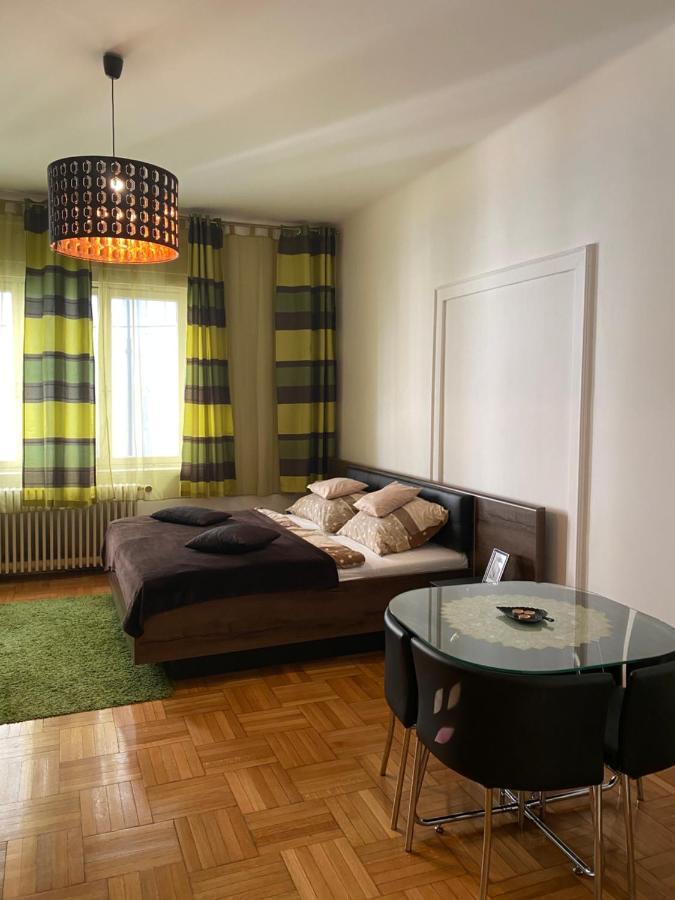 Promenade Guesthouse Near The Danube Будапеща Екстериор снимка