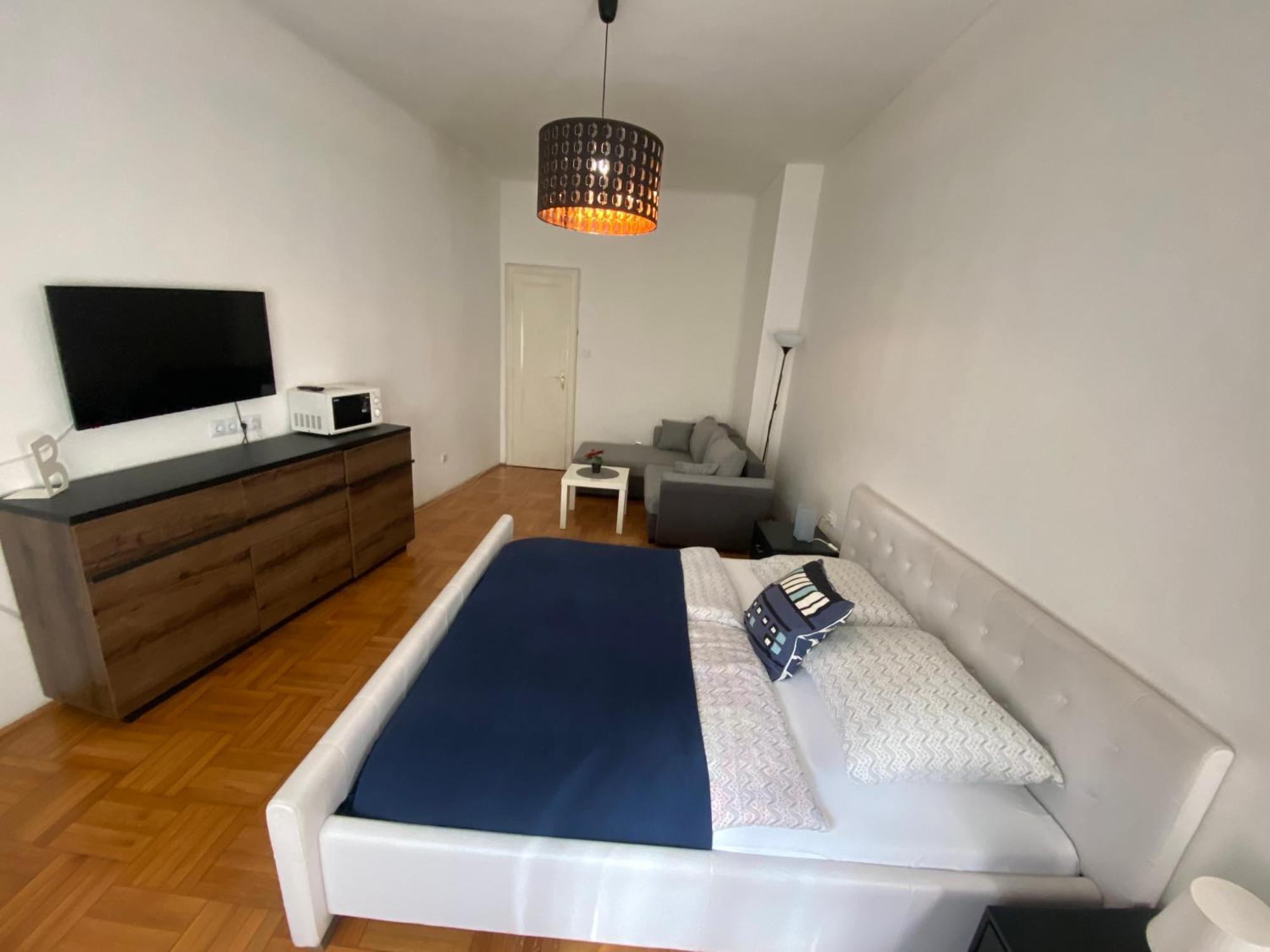 Promenade Guesthouse Near The Danube Будапеща Екстериор снимка