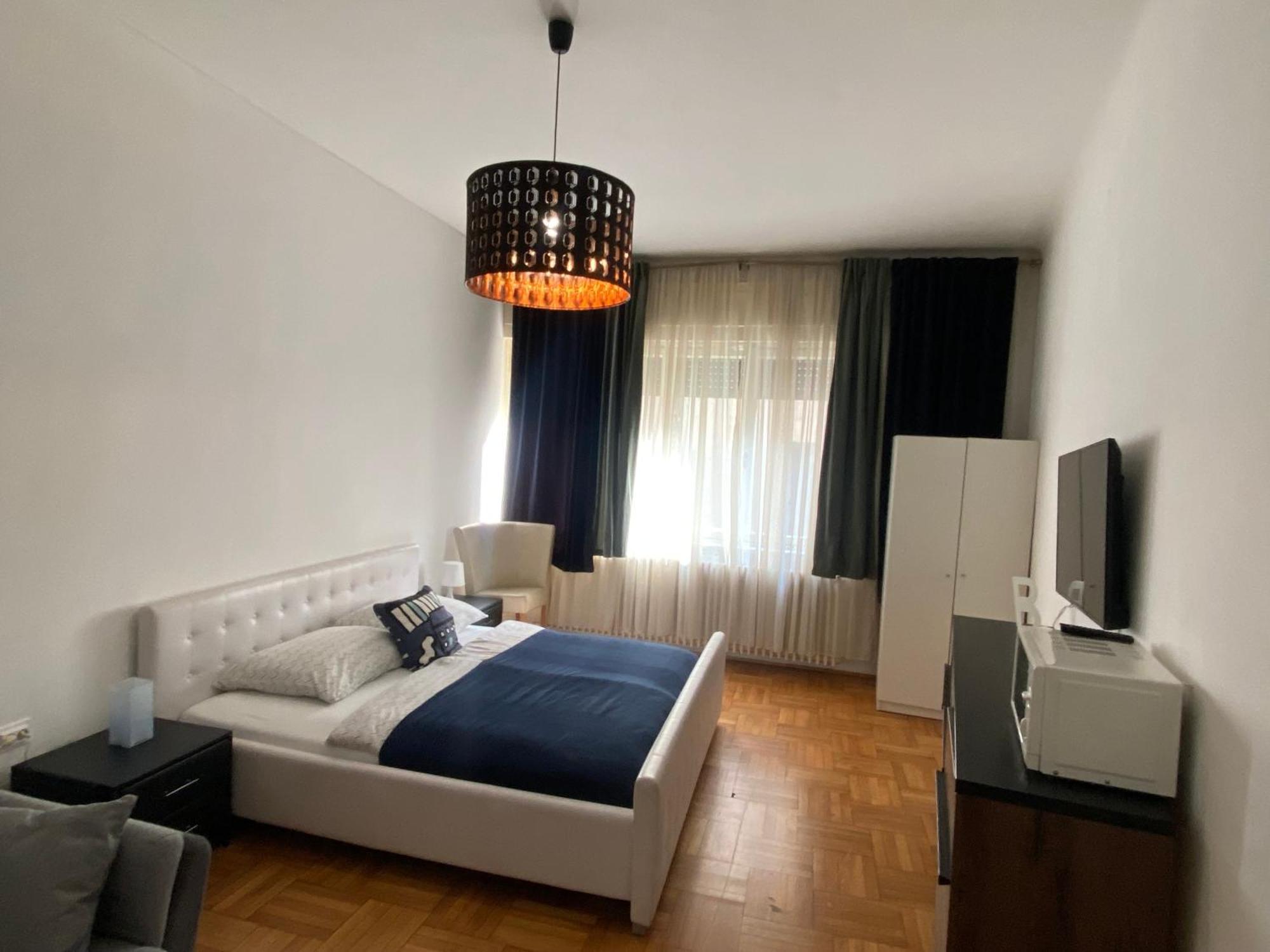 Promenade Guesthouse Near The Danube Будапеща Екстериор снимка
